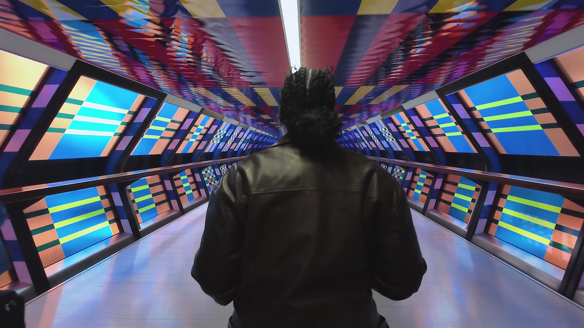Load video: 